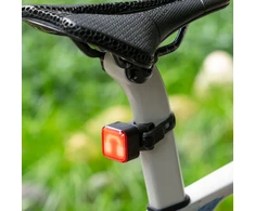 RAVEMEN NT401 LED dviračio galinis žibintas 40 lm USB-C Atsparus vandeniui IPX6