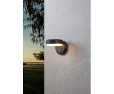 Sieninis LED lauko šviestuvas EGLO FORNACI, IP44, 9 W, 850 lm, 3000K, su judesio davikliu
