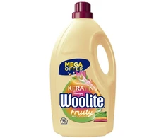 Skystas spalvotų drabužių skalbiklis su keratinu Woolite Keratin Therapy Fruity, 4,5 l