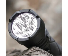 Sofirn SR15 4500 lm USB-C įkraunamas LED žibintuvėlis