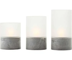 Stalinis LED šviestuvas BRILLIANT BOUGIE,IP44,2500K,2xAA,laikmatis,mat baltas stiklas,3vnt