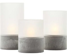 Stalinis LED šviestuvas BRILLIANT BOUGIE,IP44,2500K,2xAA,laikmatis,mat baltas stiklas,3vnt