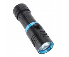 Vandeniui atsparus LED žibintuvėlis, skirtas nardyti galingiems nardytojams IPX8 5000LM