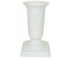 FORM PLASTIC Vaza Dama D13cm/H26.7cm balta