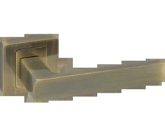 WC užsuktukas QZ-540, kvadratinė, žalvario spalvos