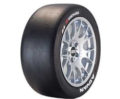 Grandstream „Yokohama“ 210/610R17 ADVAN A005 – vidutinės