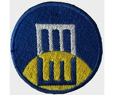 Klaipėdos Simono Dacho progimnazijos emblema, EMBLEMA: Emblema su prisiuvimu