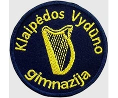 Klaipėdos Vydūno gimnazijos emblema, EMBLEMA: Emblema su prisiuvimu