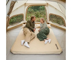 Dvigubas savaime prisipučiantis kilimėlis Naturehike poroms, smėlio spalvos