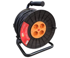 Besk Prailginimo laidas su Rite 25m 3x1mm² 4 lizdai Juodas