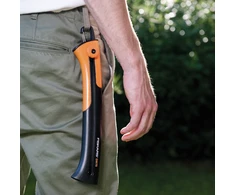 Fiskars Xtract SW75 dārza zāģis