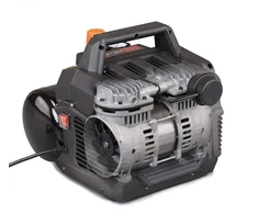 Black &amp; Decker Oro kompresorius Juodas &amp; Decker BXCMX106HE, 750 W, 230 V