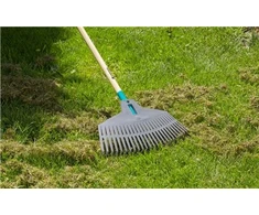 Grėblys vėduoklinis Gardena 17200-20, su kotu, 800 - 1700 mm