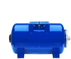 Horizontālais hidrofora rezervuārs Varem US041362CS0A2000, 40 l, 1 colla – Ārējā vītne
