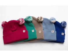 Knitas KEPURĖ DVIGUBA VAIKIŠKA SU BUMB 074 48-52