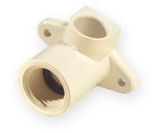 Nibco Alkūnė 4707-355, PVC-C tvirtinama 1/2″ vid. srieg/klij vidus