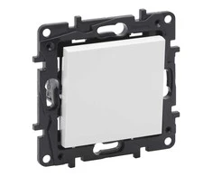 Perjungiklis LEGRAND NILOE STEP, baltos spalvos
