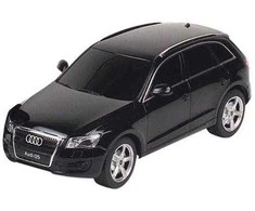 Žaislinis automobilis Rastar AUDI Q5, juodos spalvos.