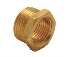 Starpuzmava TDM Brass 114, 1 1/4 collas – iekšējā vītne / 1 1/2 collas – ārējā vītne, 1 1/2" x 1 1/4"