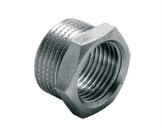 Tarpmovė TDM Brass 114N, 3/8 colio - vidinis sriegis / 1/2 colio - išorinis sriegis, 1/2" x 3/8"