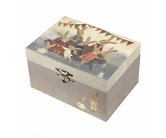 Egmont žaislai – Muzikinė papuošalų dėžutė Gimtadienis – Neutralus – 15 x 10 x 9 cm