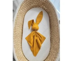 Minkštas medvilninis pledas kūdikiui, zuikučio formos, gelsvas