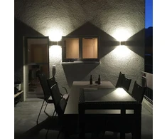 Betoninės pilkos spalvos Riak LED lauko sieninis šviestuvas