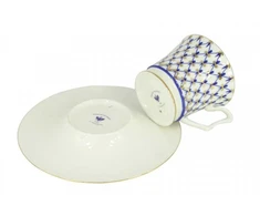 Imperial Lomonosovo imperatoriškojo kaulinio kiniško porceliano puodelis „Julija Kobaltas“, grynasis 210 ml