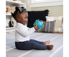 Baby Einstein Mažylis Einšteinas – Barškutis ir Sense™ sensorinis kamuoliukas (BE-17354)
