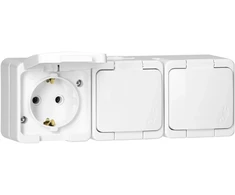 Gniazdo Lizdas Trigubas lizdas 3x 2P+Z SCHUKO atsparus vandeniui su atvartu, IP44, SMART, baltas