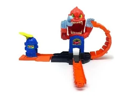 „Hot Wheels“ – „Miesto Nemesis Gorilla Garage Attack“ (JHL92)