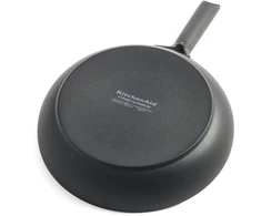 KitchenAid - Klasikinė kaltinė keptuvė - juoda - 30 cm