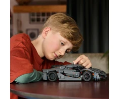Klocki „Technic 42173“ pilkas hiperautomobilis „Koenigsegg Jesko Absolute“