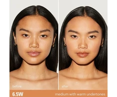 „Kylie Cosmetics“ – „Power Plush“ makiažo pagrindas – 6,5 W šiltas