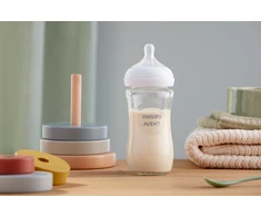 „Philips Avent“ – „Natural Response“ + 4 buteliukai + itin minkštas čiulptukas + buteliukų šepetėlis