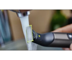 Philips Consumer Lifestyle Philips Oneblade Pro QP6552/15 veido ir kūno skustuvas