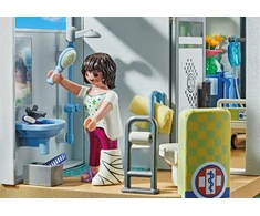 PLAYMOBIL - Šiuolaikinė ligoninė (71615)