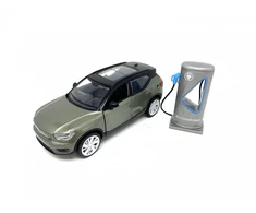 Pulio Auto msz 1/32 Volvo XC40 su šviesa ir garsu