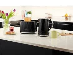 Russell Hobbs Eden virdulys, juodas, 1,7 l