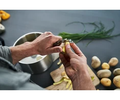 ZWILLING PRO Daržovių skustuvas 21 cm