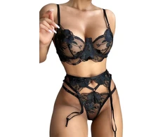 Trijų dalių apatinio trikotažo komplektas Cute Feminine