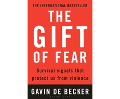 KNYGA De Becker Gavin Gift of Fear: Survival signals that protect us from violence
