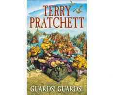 KNYGA Pratchett, Terry Guards! Guards!: (Discworld Novel 8)