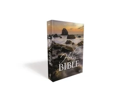 KNYGA Thomas Thomas Nelson Thomas Nelson NKJV, Holy Bible, Larger Print, Paperback: Holy Bible, New King James Version