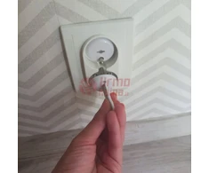 Apsauginiai kištukai elektros lizdams balti 15 vnt. balti CP06