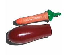 Diablo Picante Eggplant Shaped Party Prop with Hidden Surprise, Violetinė, 20cm