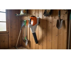Garageprintslt STIHL BGA 250 lapų pūstuvo sieninis laikiklis