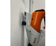 Garageprintslt STIHL BGA 250 lapų pūstuvo sieninis laikiklis