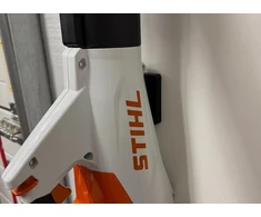 Garageprintslt STIHL BGA60/50 sieninis laikiklis