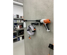 Garageprintslt STIHL RCA20 Rankinis slėginis plovimo aparatas su sieniniu laikikliu